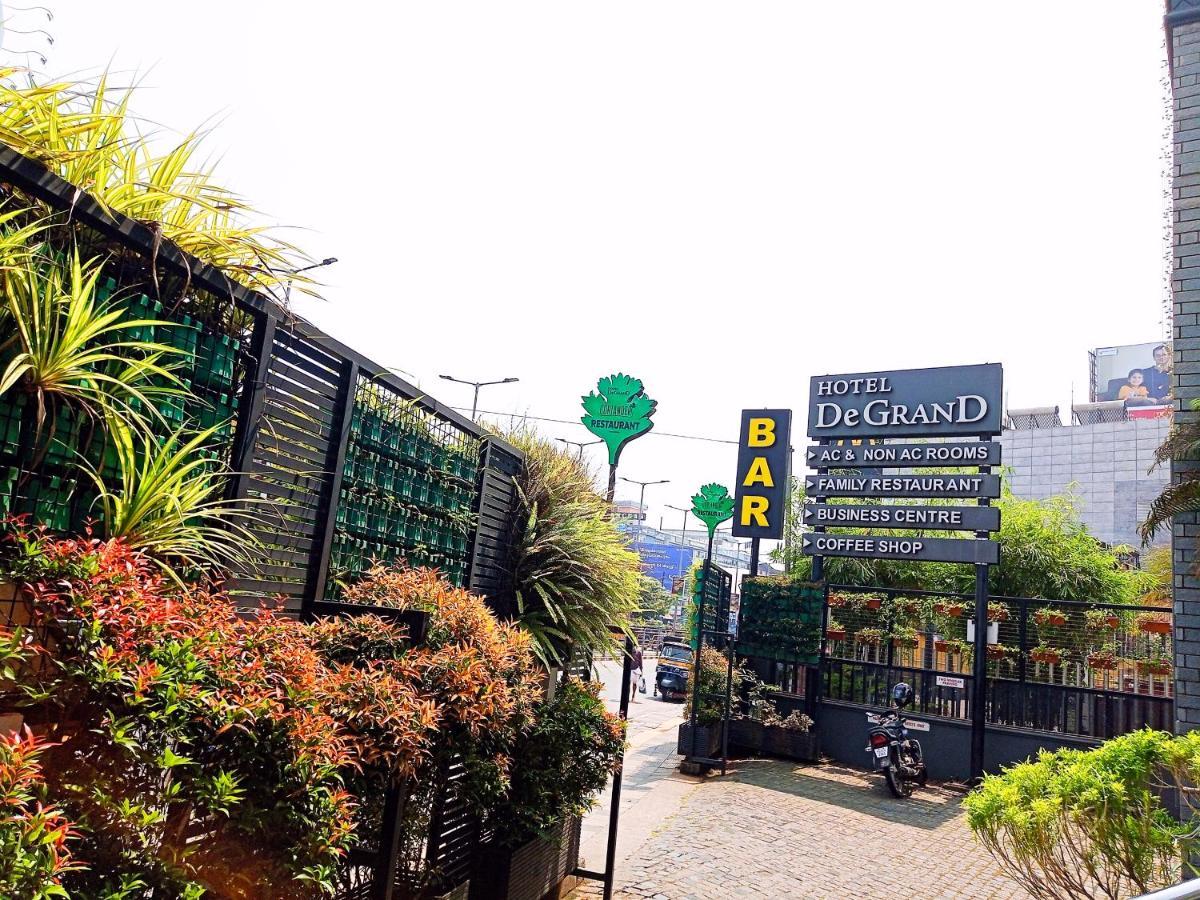 Hotel De Grand Kozhikode Exterior foto