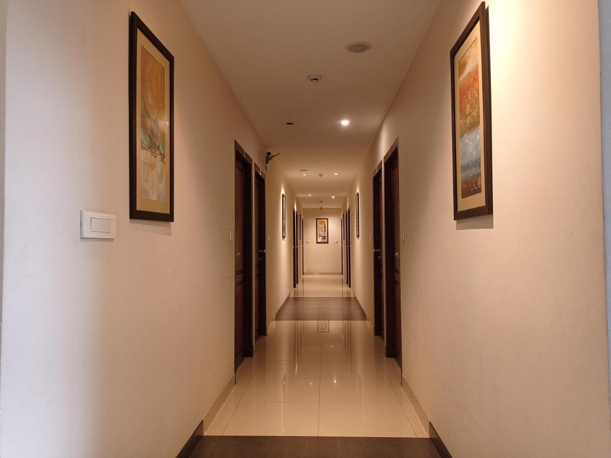 Hotel De Grand Kozhikode Exterior foto